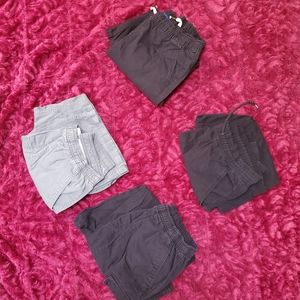 BUNDLE OF 4 PAIRS OF CARGO PANTS!